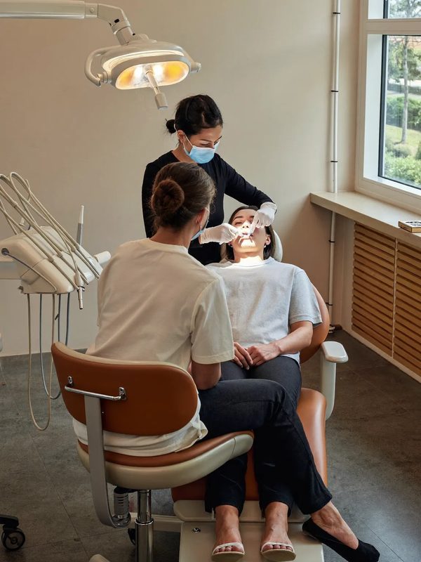 Dentista